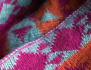 Burano Cowl cast-on edge